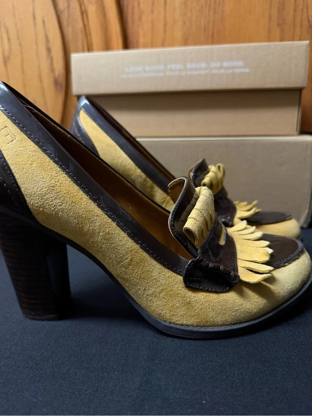 Tommy Hilfiger Vintage Kiltie Stacked Heel Loafer Size 7